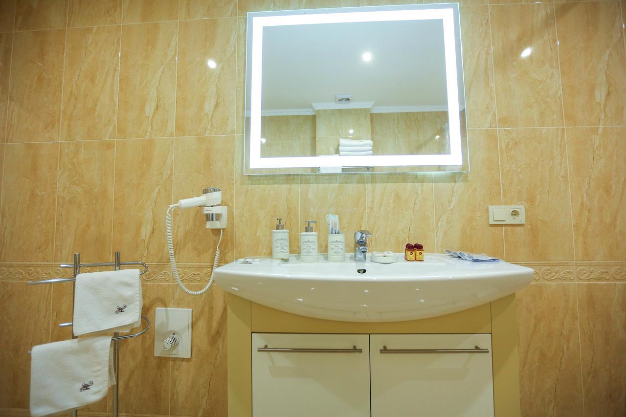 Home Hotel بوكوفِل المظهر الخارجي الصورة