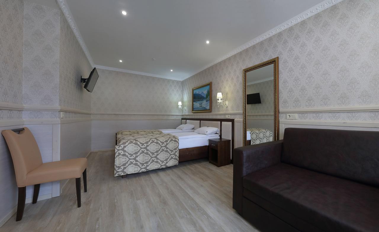 Home Hotel بوكوفِل المظهر الخارجي الصورة